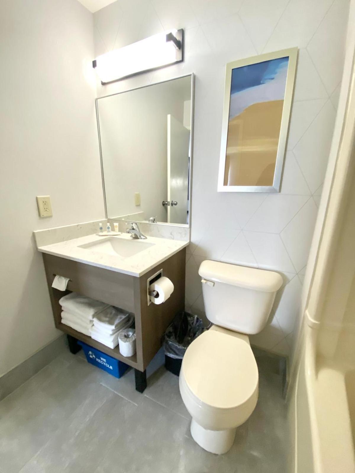Comfort Inn Saint Catharines Экстерьер фото